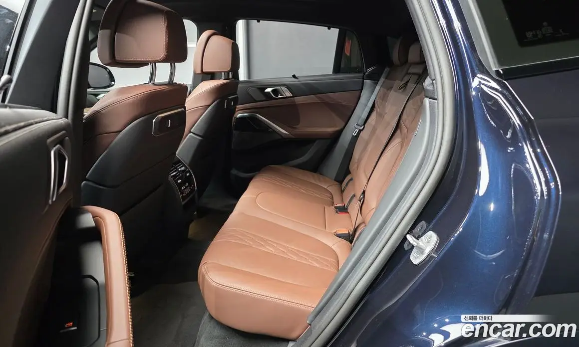 BMW X6 2025 3.0 автомат (гидро), фото 18