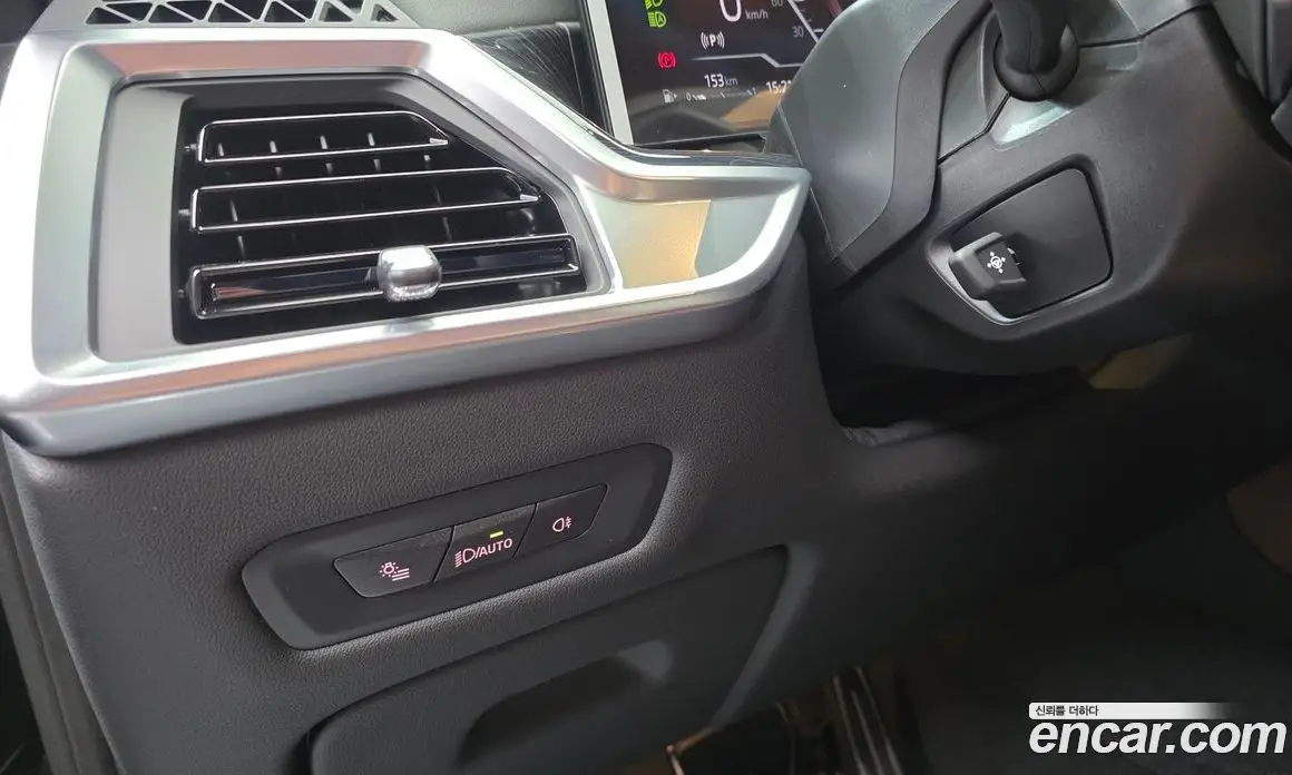 BMW X6 2025 3.0 автомат (гидро), фото 23