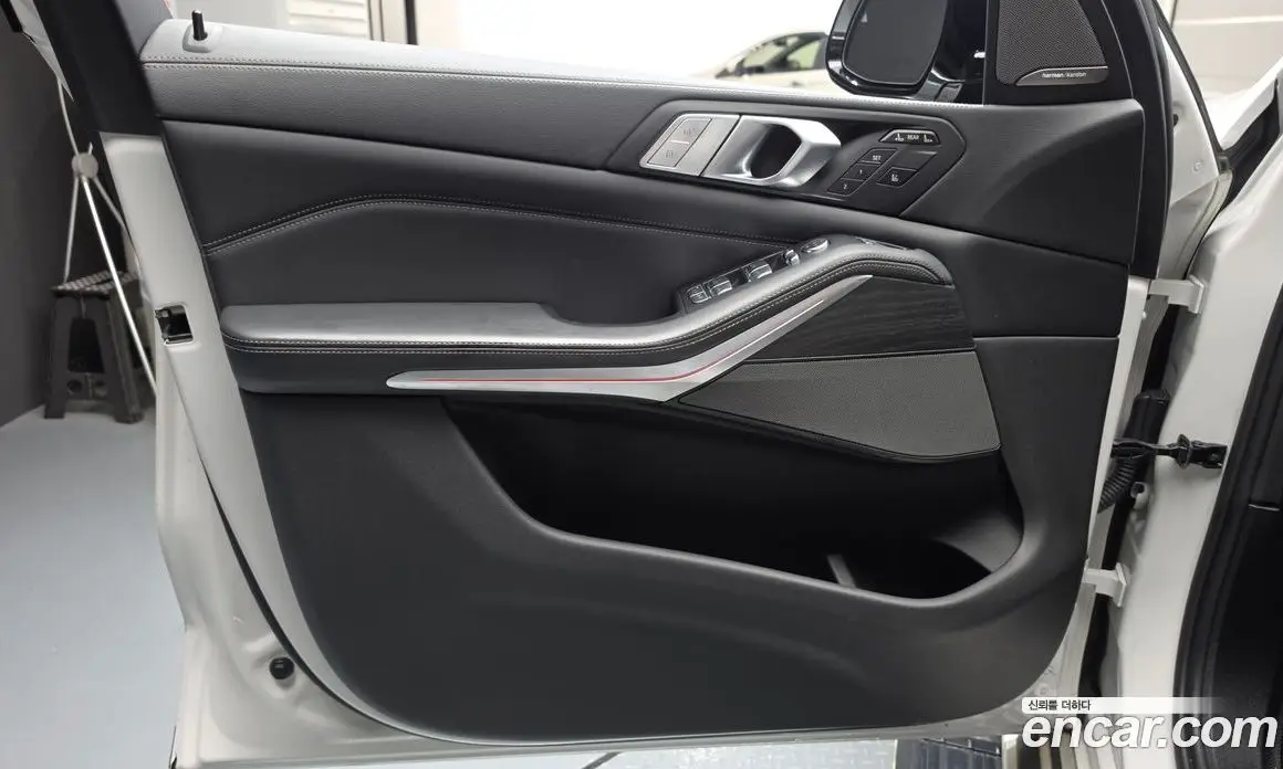 BMW X7 2020 3.0 автомат (гидро), фото 14