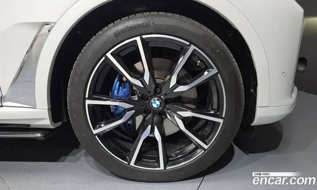BMW X7 2020 3.0 автомат (гидро), миниатюра 7