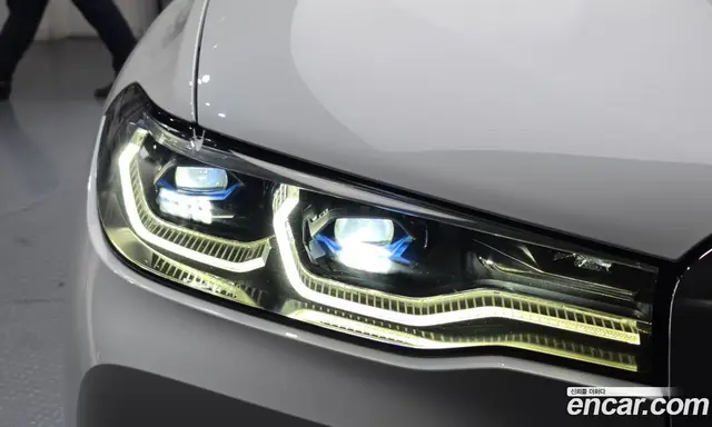 BMW X7 2020 3.0 автомат (гидро), миниатюра 8