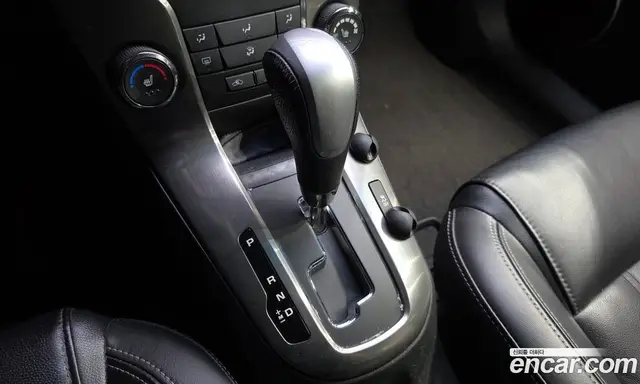 Chevrolet Cruze 2012 1.8 автомат (гидро), миниатюра 12