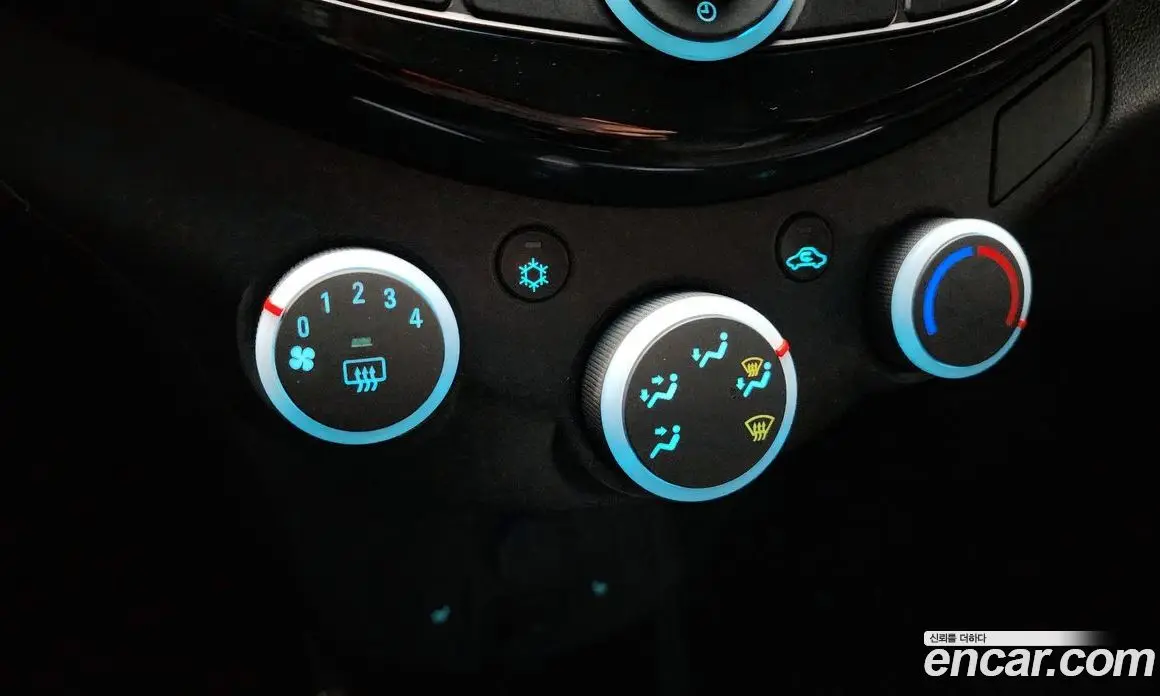 Chevrolet Spark 2014 1.0 автомат (гидро), фото 18