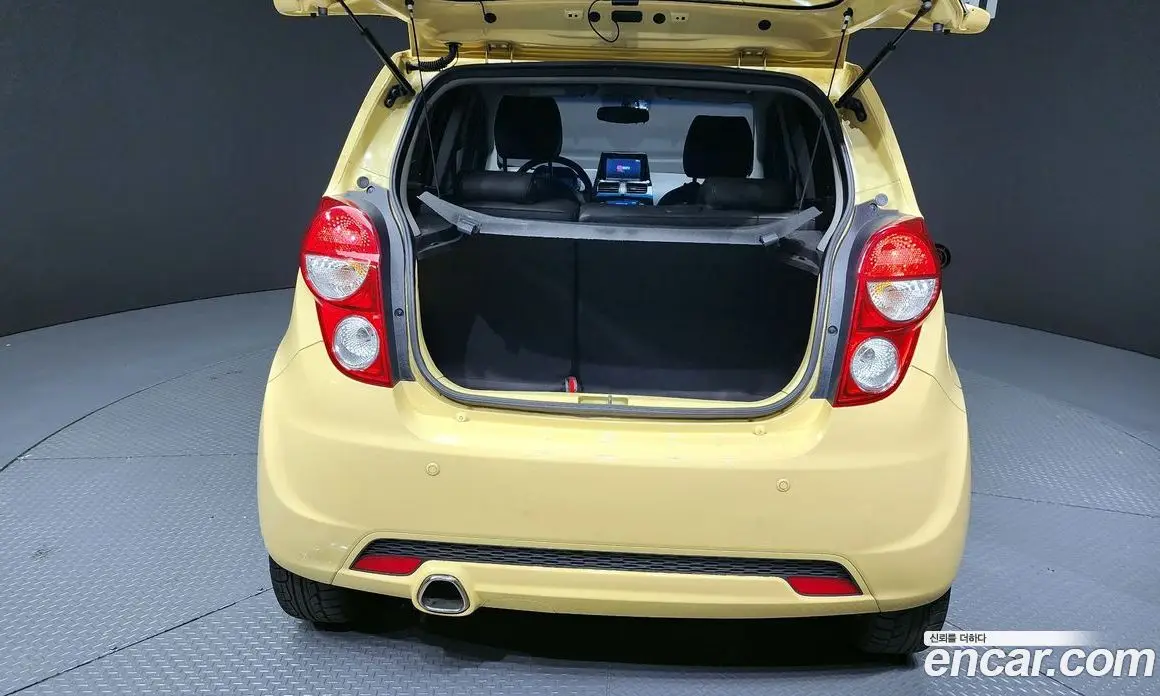 Chevrolet Spark 2014 1.0 автомат (гидро), фото 20