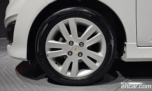 Chevrolet Spark 2015 1.0 автомат (гидро), миниатюра 5