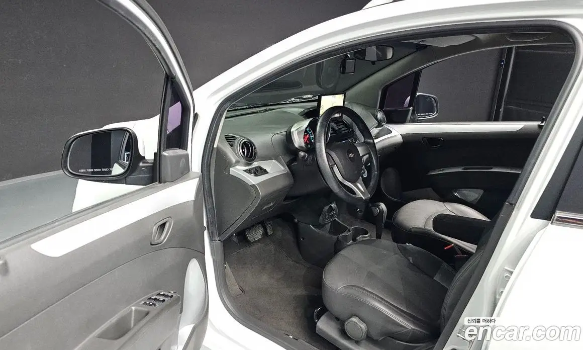 Chevrolet Spark 2015 1.0 автомат (гидро), фото 10