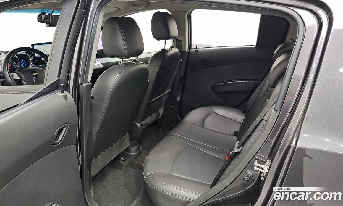 Chevrolet Spark 2015 1.0 автомат (гидро), фото 16