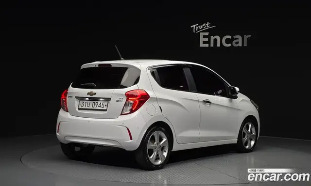 Chevrolet Spark 2015 1.0 автомат (гидро), миниатюра 2