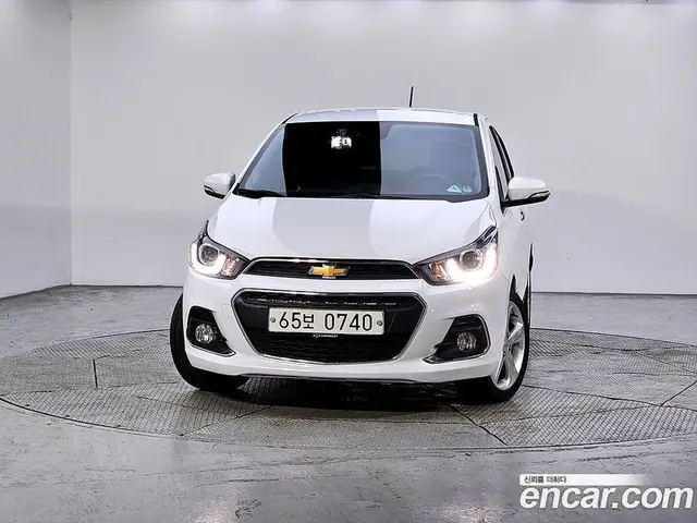 Chevrolet Spark 2016 1.0 автомат (гидро), миниатюра 3