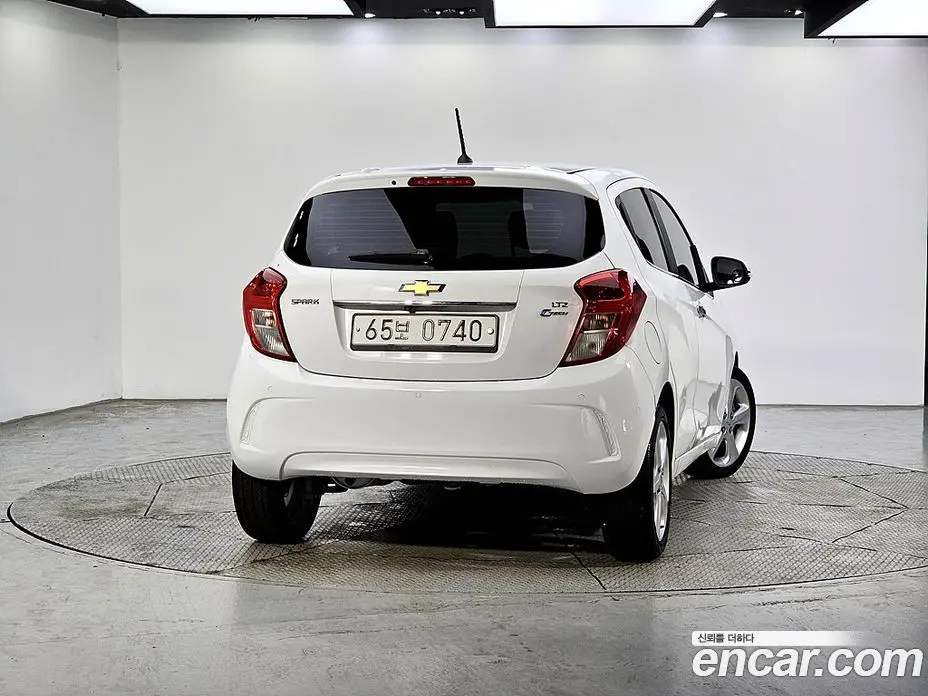 Chevrolet Spark 2016 1.0 автомат (гидро), фото 4