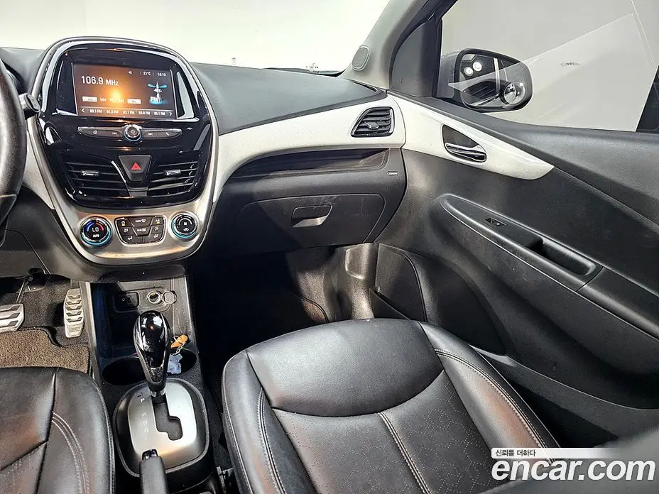 Chevrolet Spark 2016 1.0 автомат (гидро), фото 6