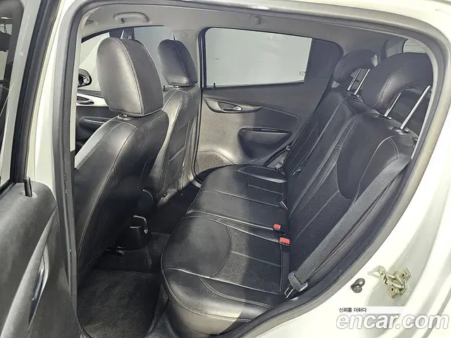 Chevrolet Spark 2016 1.0 автомат (гидро), миниатюра 9