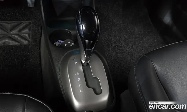 Chevrolet Spark 2016 1.0 автомат (гидро), миниатюра 11