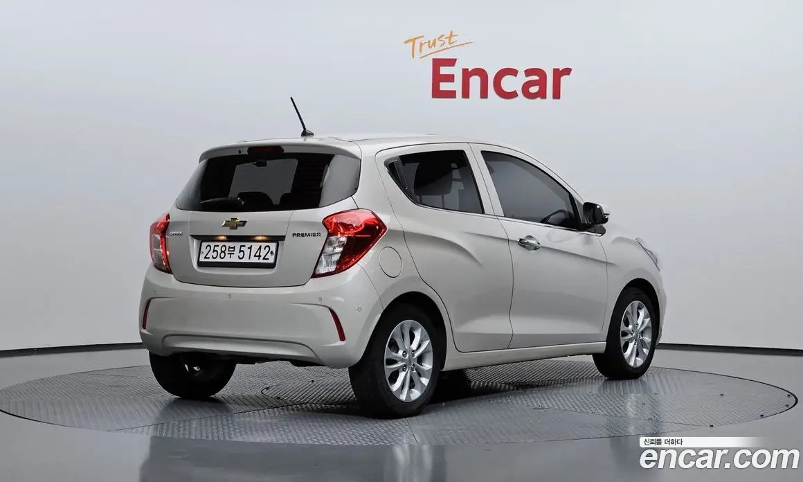 Chevrolet Spark 2020 1.0 автомат (гидро), фото 2