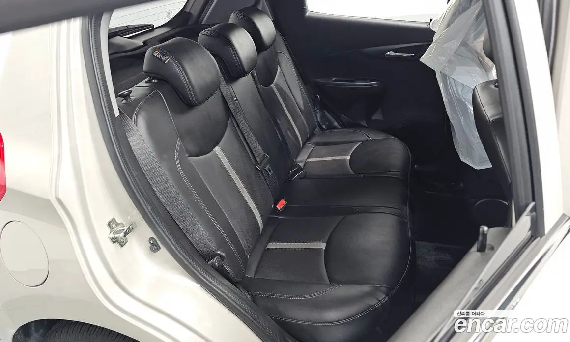 Chevrolet Spark 2020 1.0 автомат (гидро), фото 11
