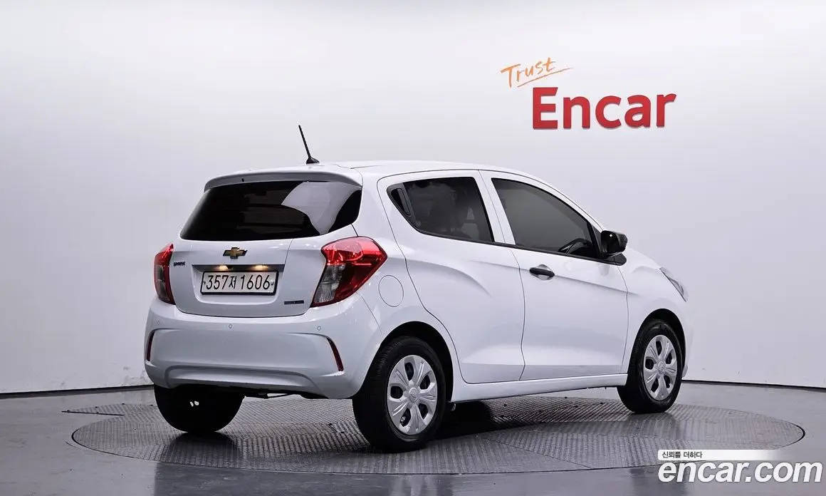 Chevrolet Spark 2020 1.0 автомат (гидро), фото 2