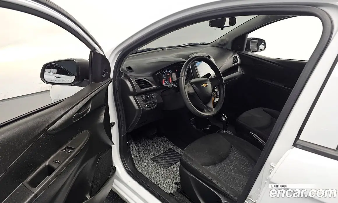 Chevrolet Spark 2020 1.0 автомат (гидро), фото 11