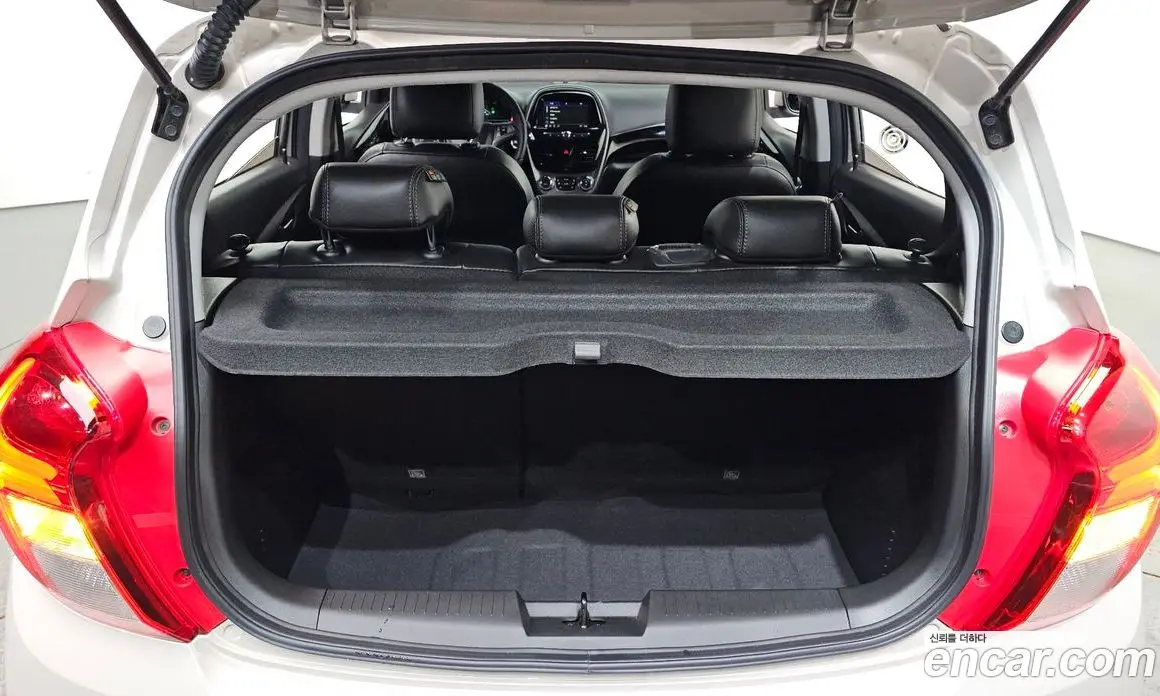 Chevrolet Spark 2021 1.0 автомат (гидро), фото 32