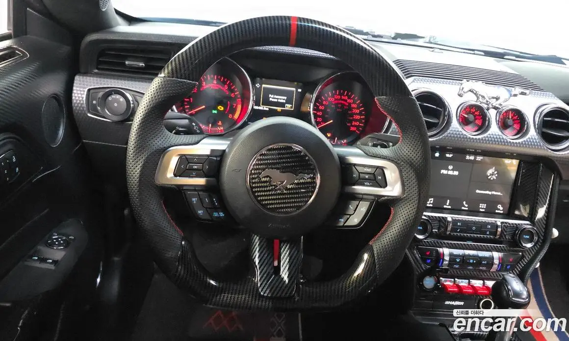 Ford Mustang 2017 2.3 автомат (гидро), фото 13