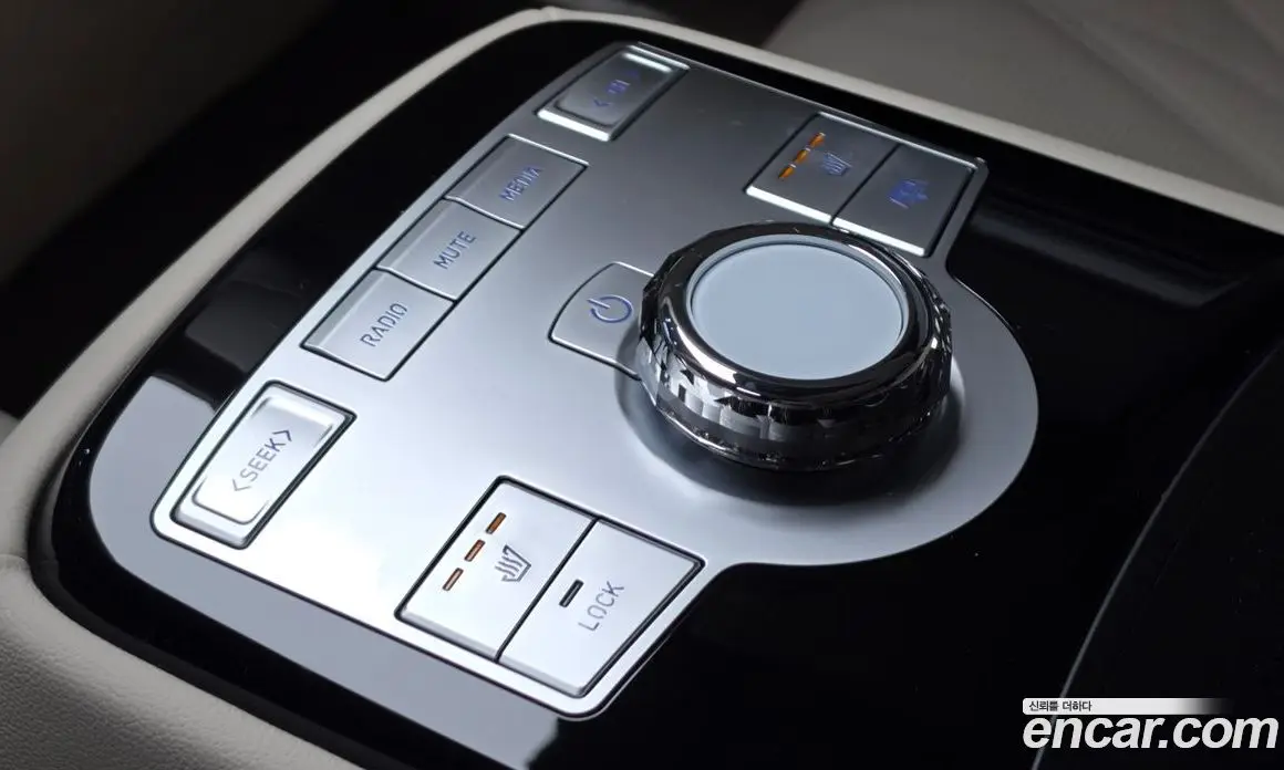 Genesis G80 2025 2.5 автомат (гидро), фото 25