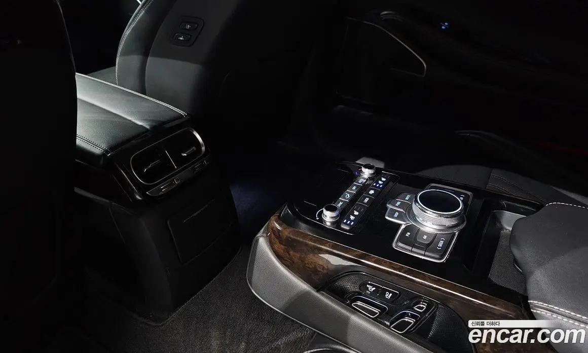 Genesis G90 2019 3.8 автомат (гидро), фото 23