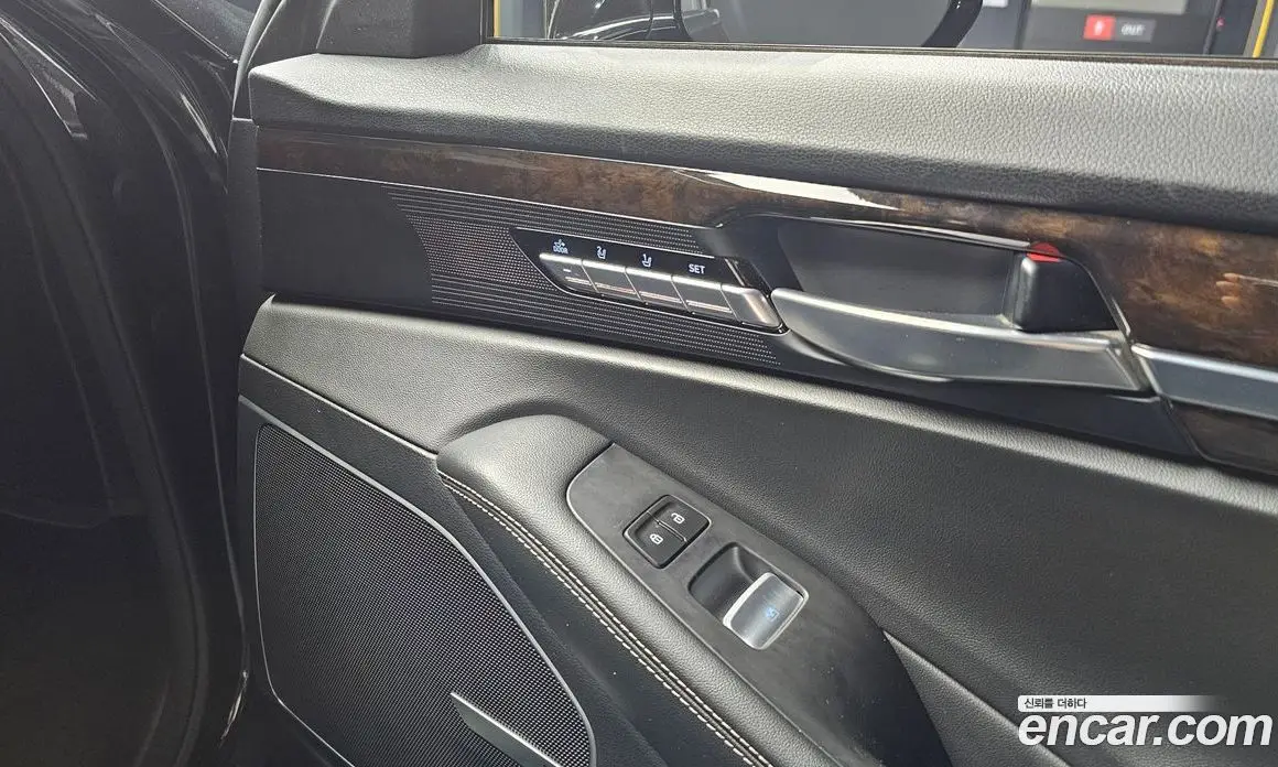 Genesis G90 2019 3.8 автомат (гидро), фото 30