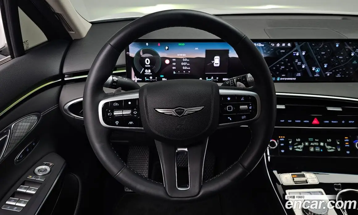 Genesis GV70 2024 2.5 автомат (гидро), фото 17