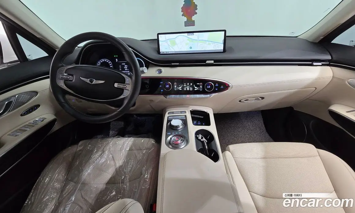 Genesis GV70 2024 2.5 автомат (гидро), фото 9