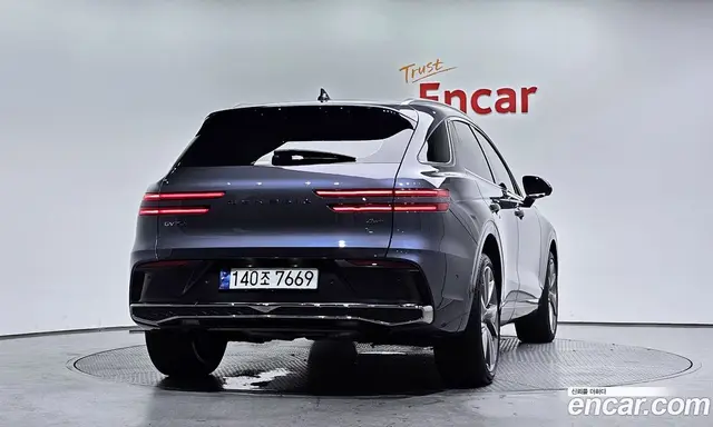 Genesis GV70 2025 2.5 автомат (гидро), миниатюра 4 Genesis GV70 2025 2.5 автомат (гидро), миниатюра 4