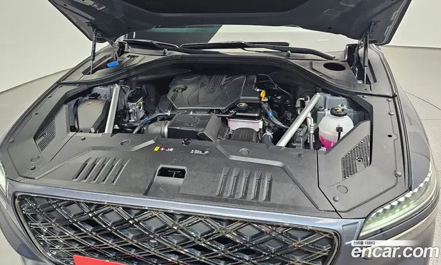 Genesis GV70 2025 2.5 автомат (гидро), миниатюра 6 Genesis GV70 2025 2.5 автомат (гидро), миниатюра 6