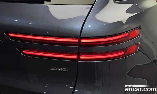 Genesis GV70 2025 2.5 автомат (гидро), миниатюра 9 Genesis GV70 2025 2.5 автомат (гидро), миниатюра 9