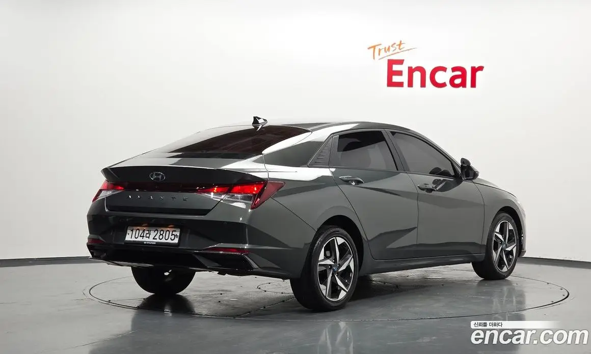 Hyundai Avante 2020 1.6 автомат (гидро), фото 2
