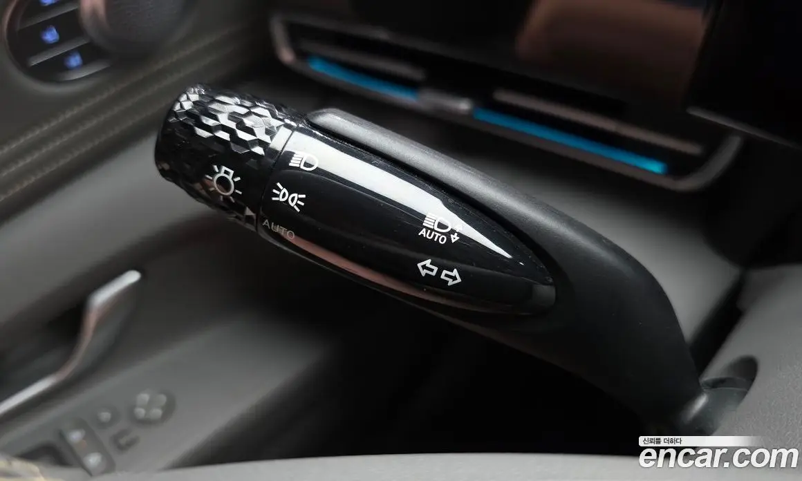 Hyundai Avante 2023 1.6 автомат (гидро), фото 23