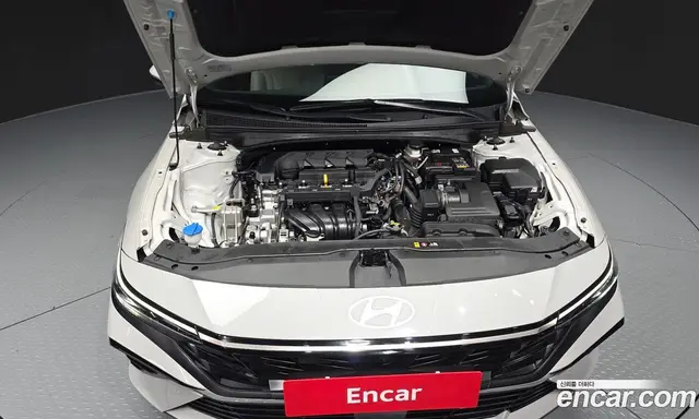 Hyundai Avante 2023 1.6 автомат (гидро), миниатюра 6