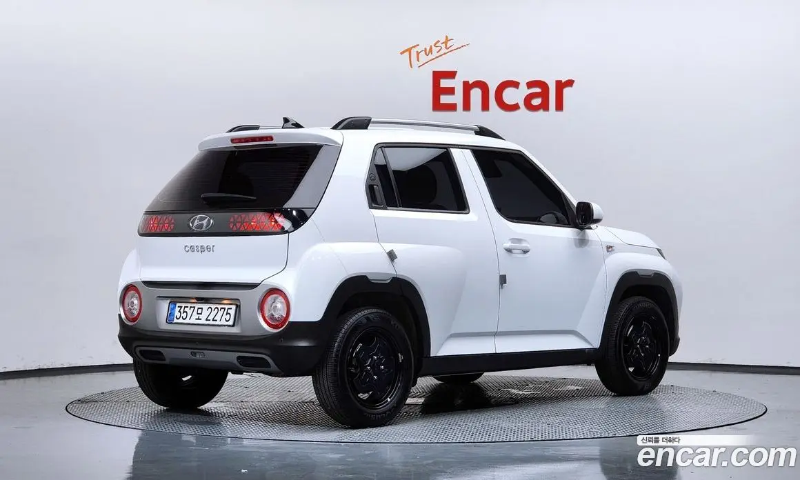 Hyundai Casper 2023 1.0 автомат (гидро), фото 2