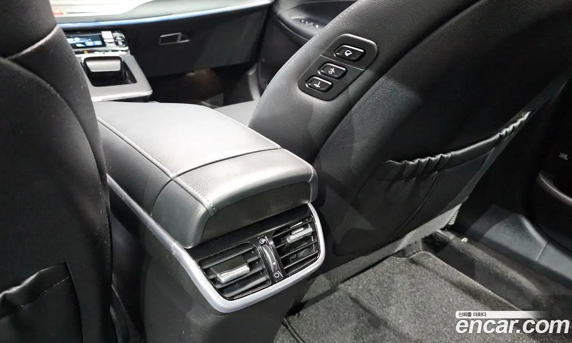 Hyundai Grandeur 2022 3.0 автомат (гидро), фото 31
