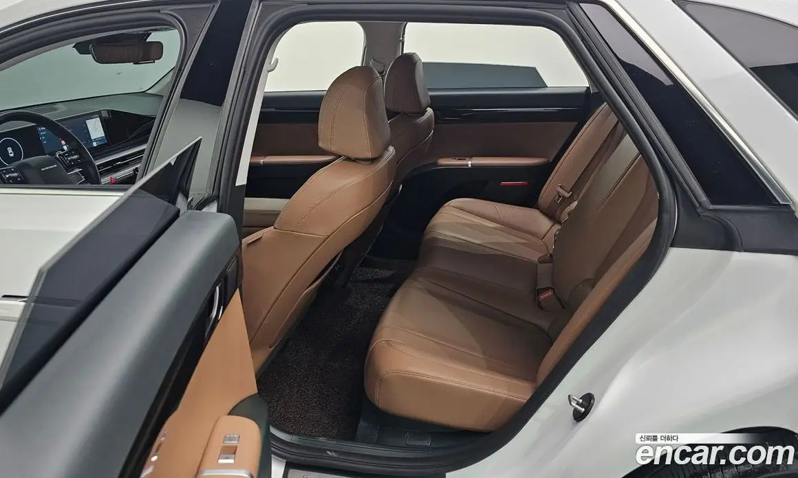 Hyundai Grandeur 2024 2.5 автомат (гидро), фото 18