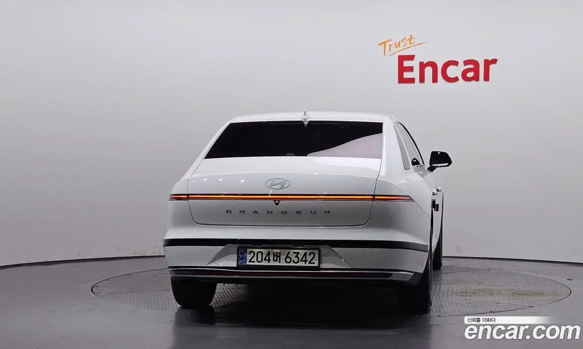 Hyundai Grandeur 2024 2.5 автомат (гидро), фото 4