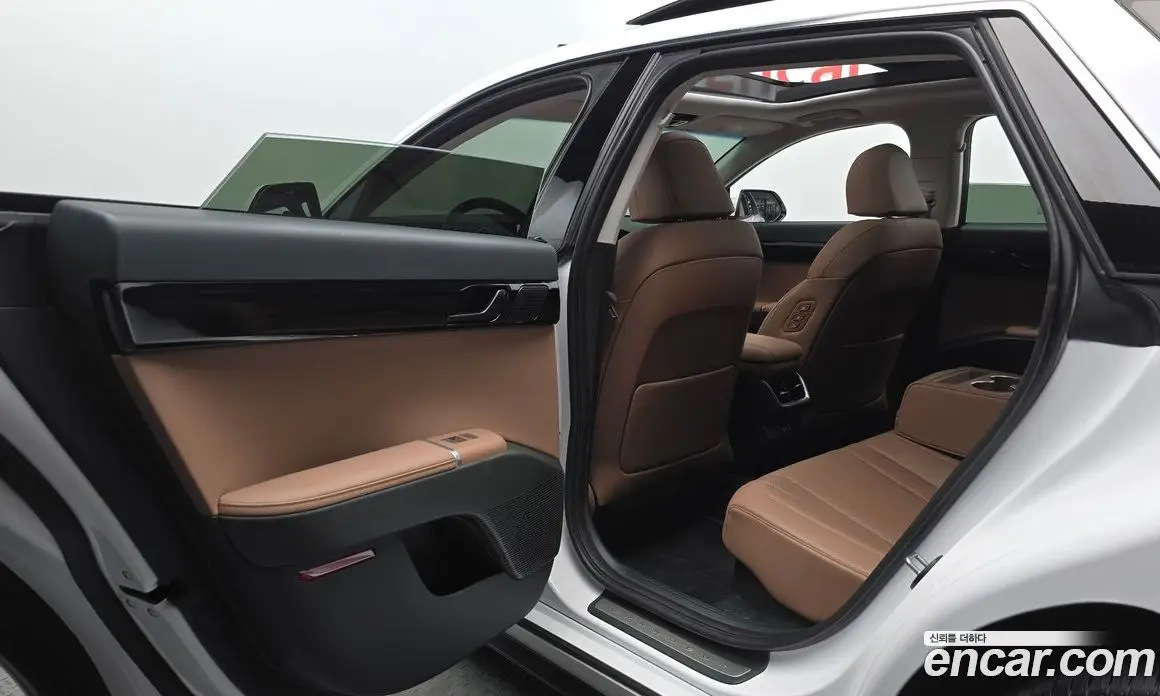 Hyundai Grandeur 2025 1.6 автомат (гидро), фото 15