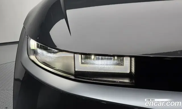 Hyundai Ioniq 5 2023 0.1 автомат (гидро), миниатюра 7
