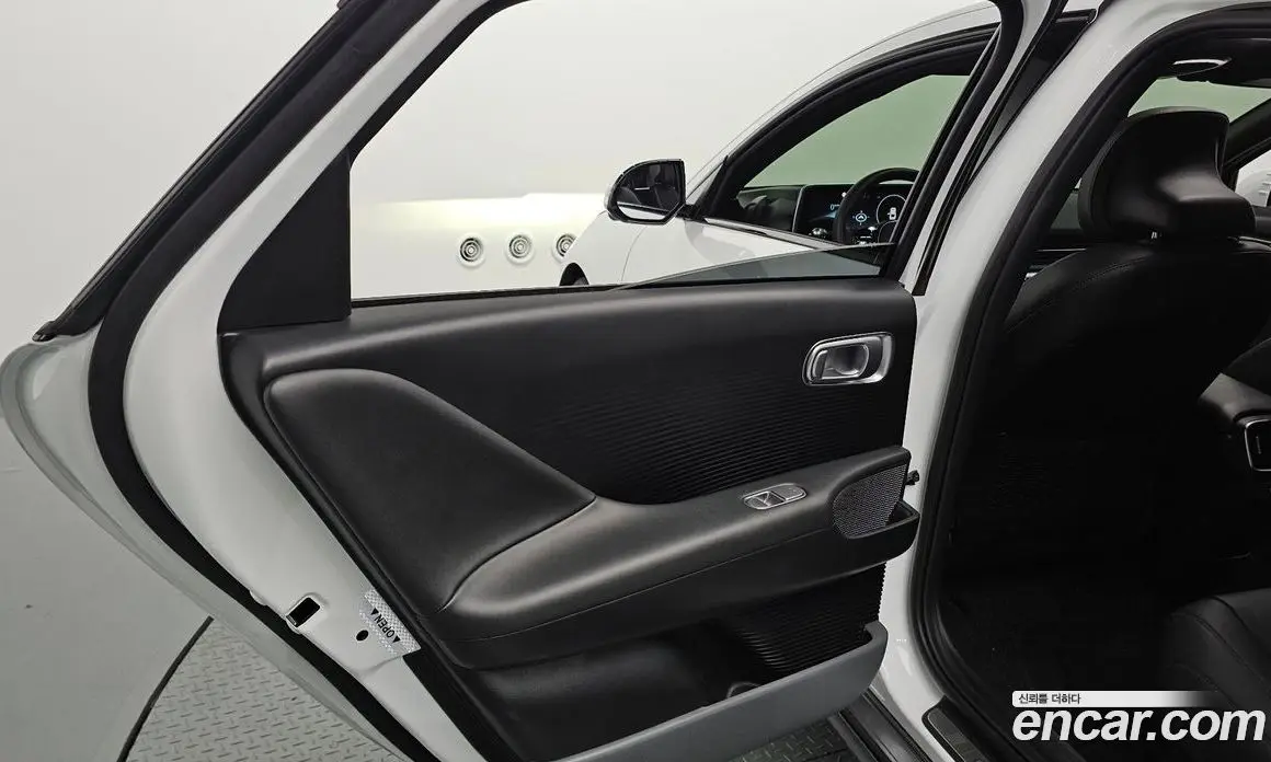Hyundai Ioniq 6 2022 0.1 автомат (гидро), фото 15