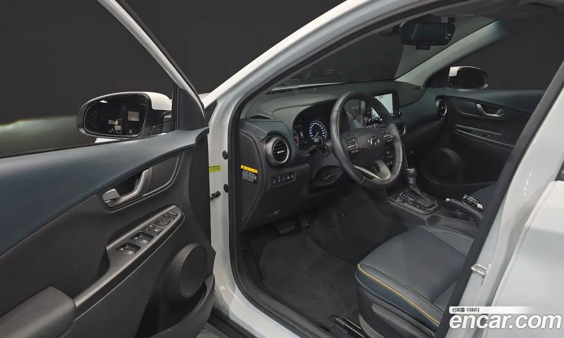 Hyundai Kona 2020 1.6 автомат (гидро), фото 13