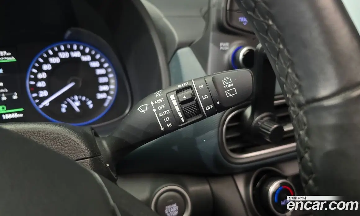 Hyundai Kona 2020 1.6 автомат (гидро), фото 22
