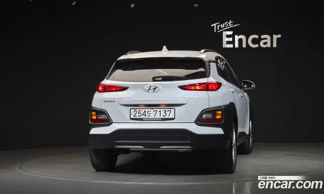 Hyundai Kona 2020 1.6 автомат (гидро), миниатюра 4