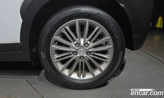 Hyundai Kona 2020 1.6 автомат (гидро), миниатюра 7