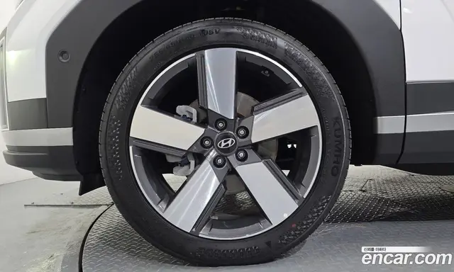 Hyundai Santa Fe 2024 1.6 автомат (гидро), миниатюра 5
