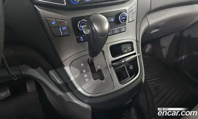 Hyundai Starex 2020 2.4 автомат (гидро), миниатюра 11