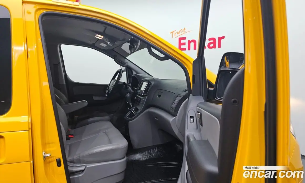 Hyundai Starex 2020 2.4 автомат (гидро), фото 15