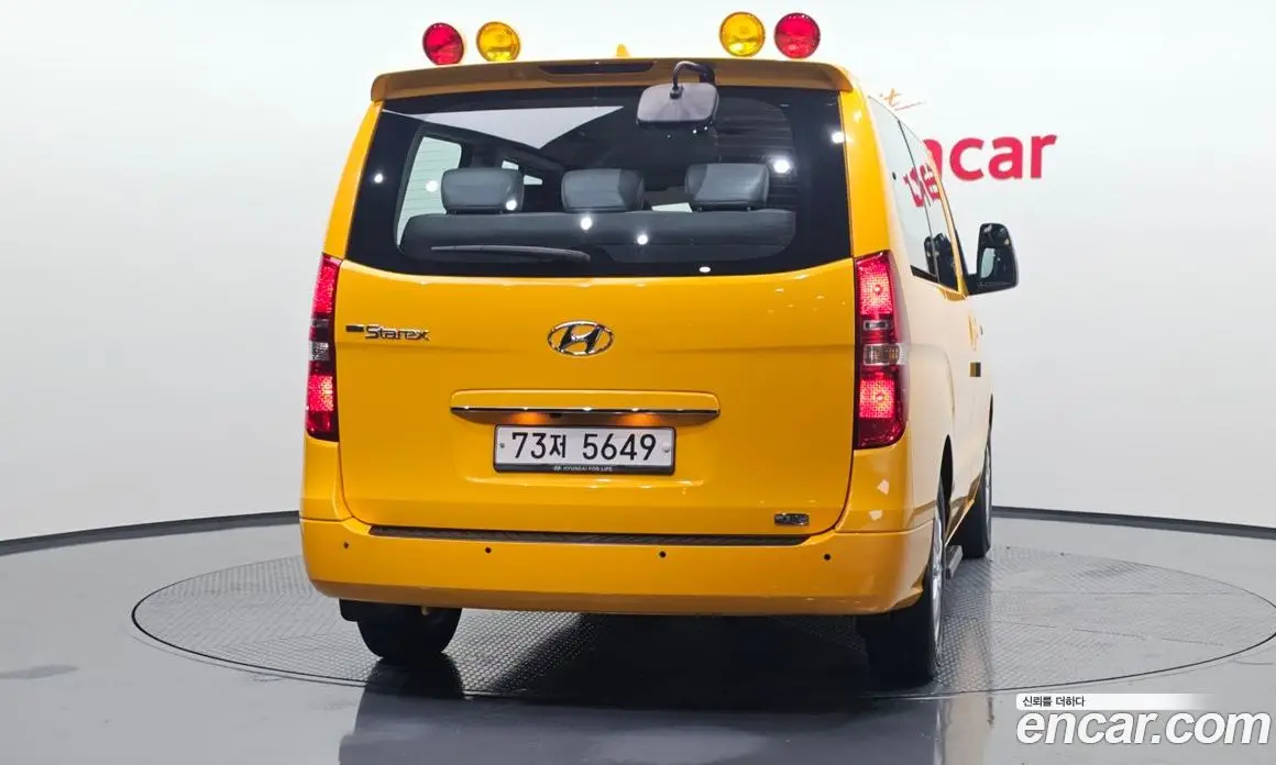 Hyundai Starex 2020 2.4 автомат (гидро), фото 3