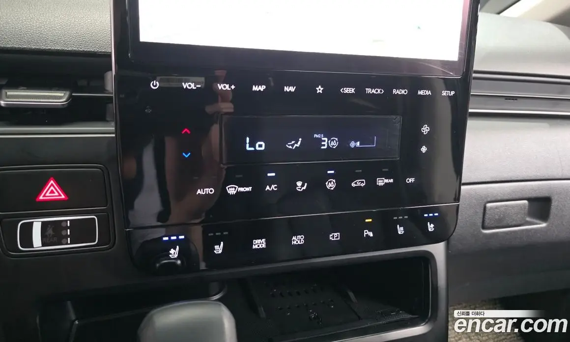 Hyundai Staria 2024 3.5 автомат (гидро), фото 22